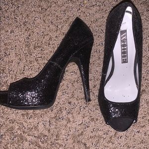 Vera wang sparkle hills